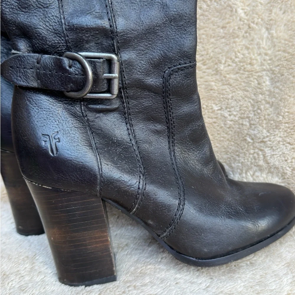 Frye $350 black